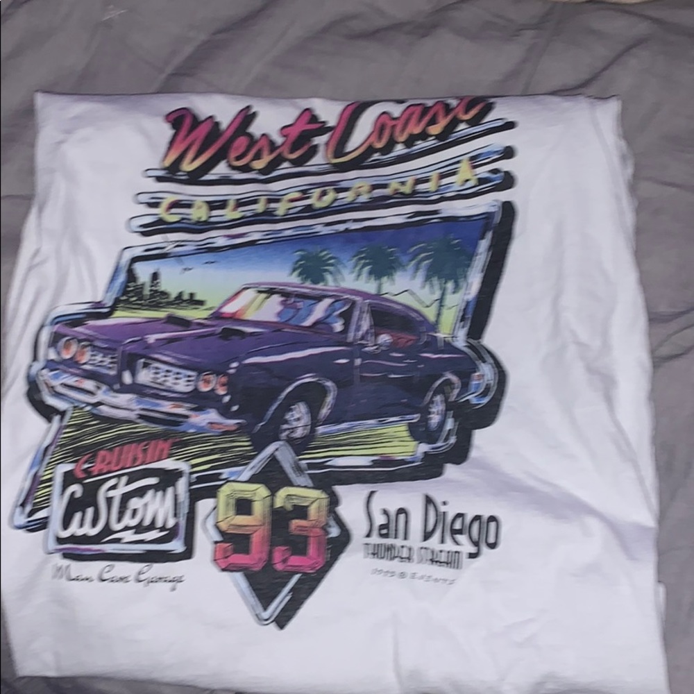 Car tee shirt over sized